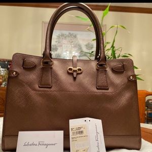 Salvatore Ferragamo Bag 🤩